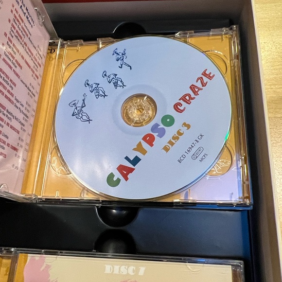 #0675** Calypso Craze Box Set with Book and CDs - Picture 5 of 16
